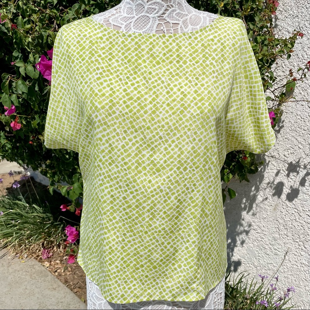 Ann Taylor Loft Alligator Print Lime Green/White Print Blouse